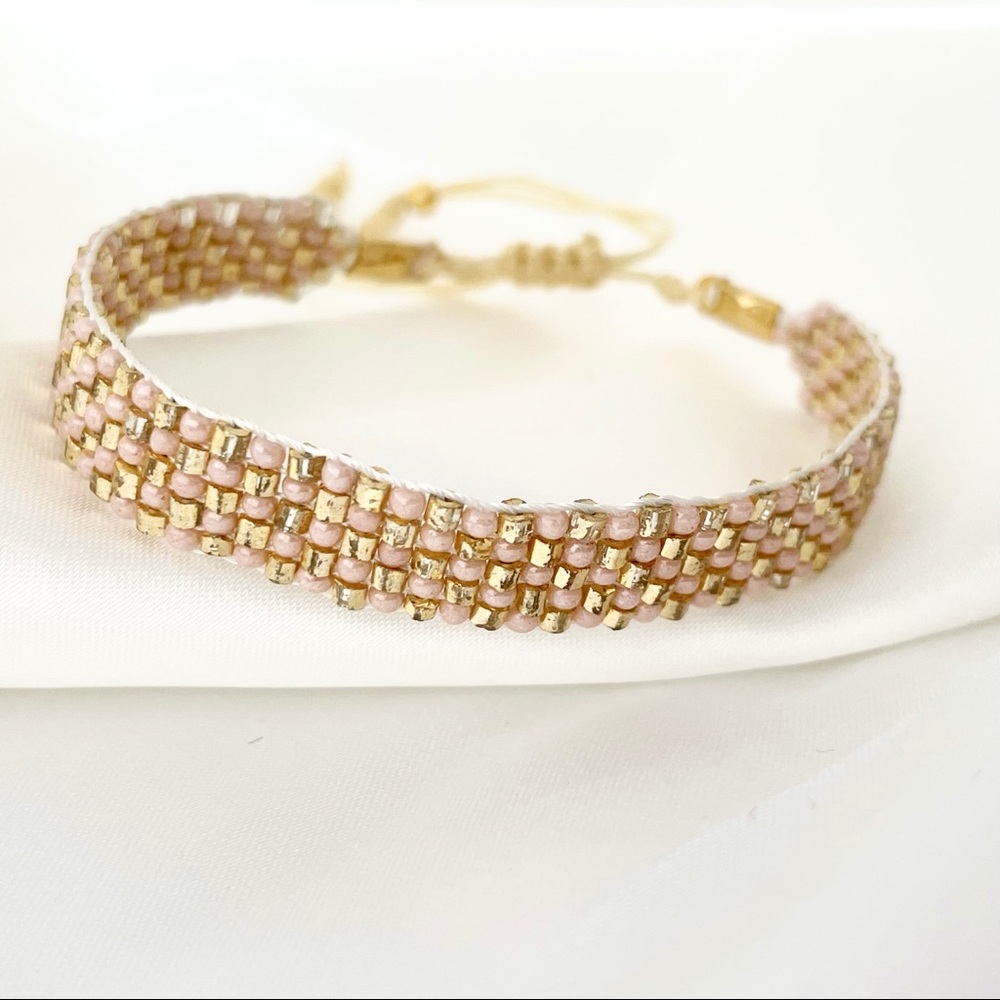 Tiny Bead Bracelet in Baby Pink
